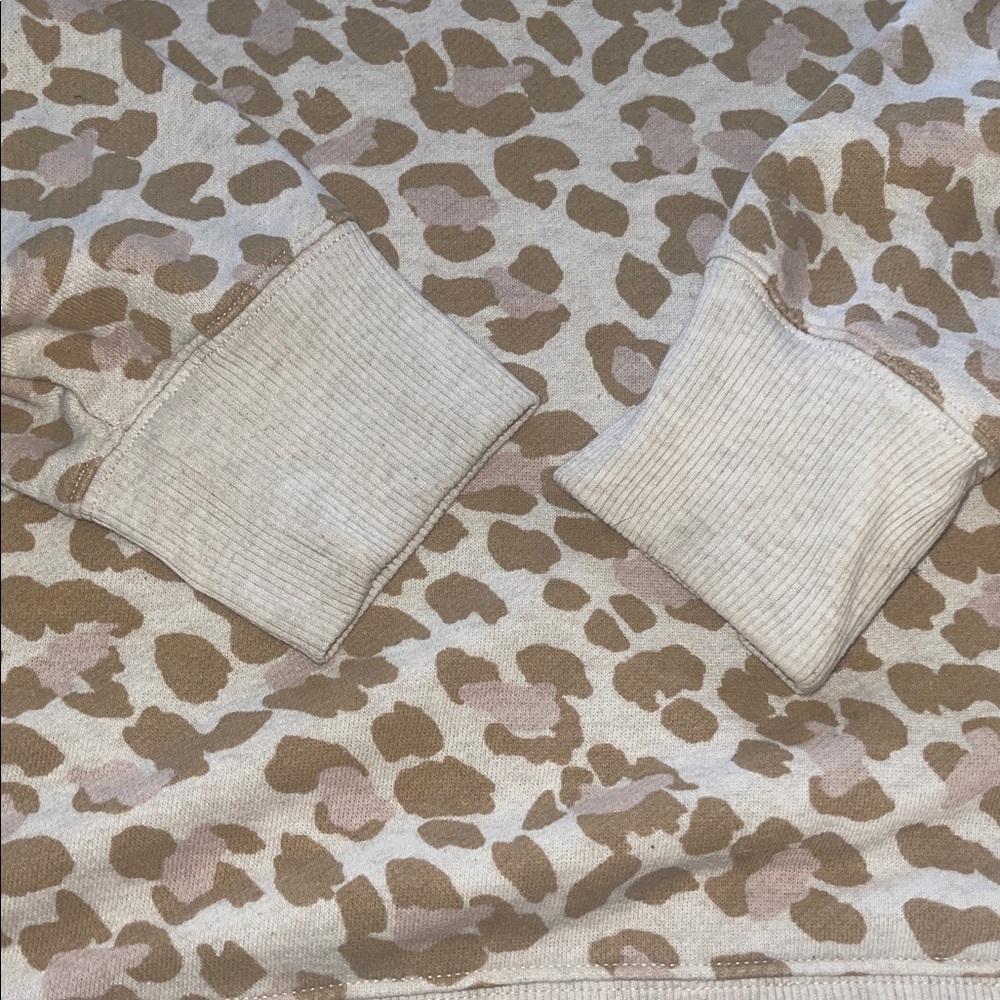 AERIE | LEOPARD PRINT CREWNECK SWEATER oversized size large animal print - Picture 4 of 9